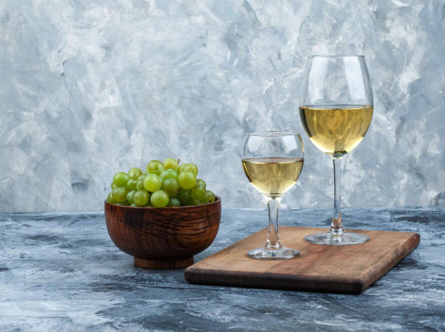 beyaz üzüm şarabı
